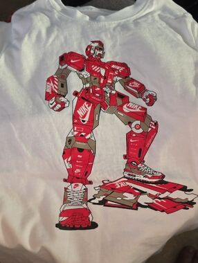 Lot Of 3 Nike Tshirts 2 Size Small 1 Size Medium